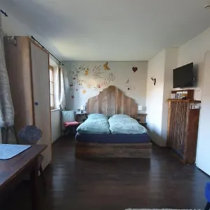Apartment 'sissi' Ein Zaubehaftes Im Modernen Landhausstil, Oberammergau